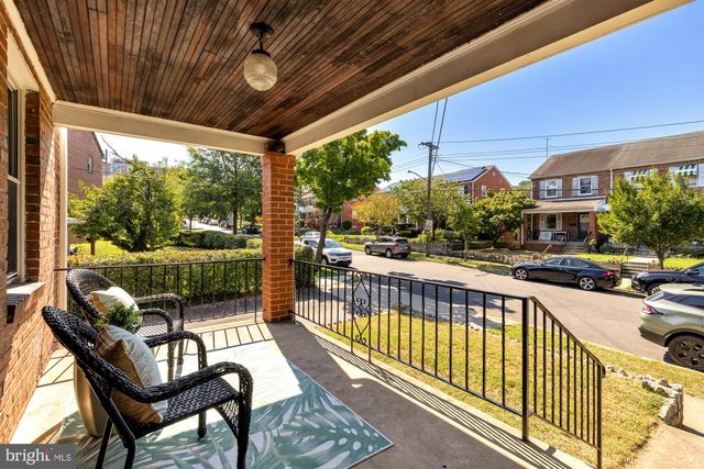 1910 T PL SE, Washington, DC 20020