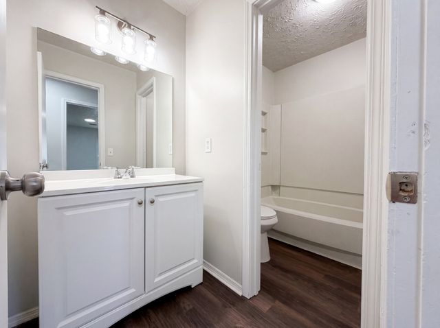 535 Amquiwood Ct, Madison, TN 37115