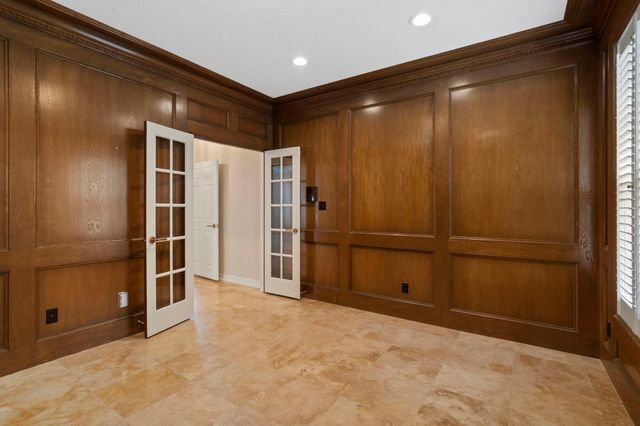 70 Pipers Walk, Sugar Land, TX 77479