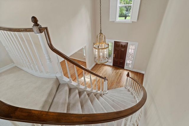 70 Pipers Walk, Sugar Land, TX 77479