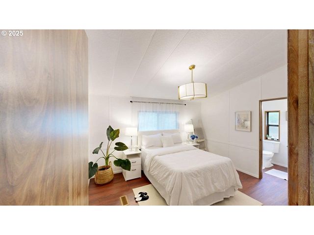 98825 PLEASANT HILL Dr 36, Brookings, OR 97415