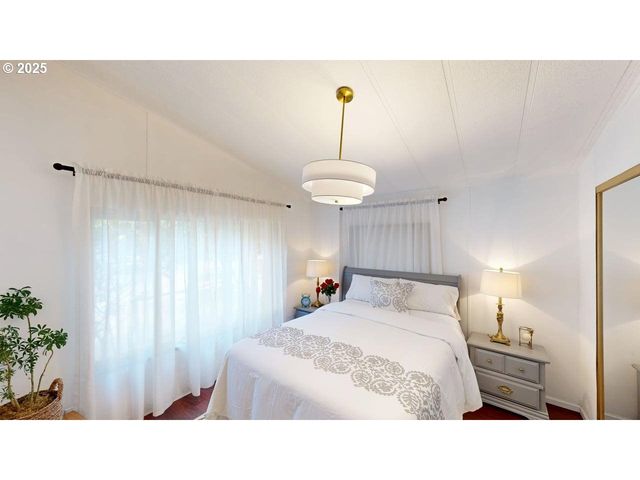 98825 PLEASANT HILL Dr 36, Brookings, OR 97415