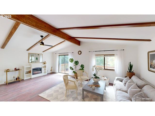 98825 PLEASANT HILL Dr 36, Brookings, OR 97415