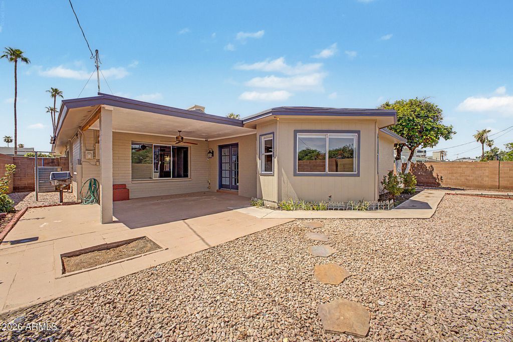 212 E MINTON Drive, Tempe, AZ 85282 — photo 3