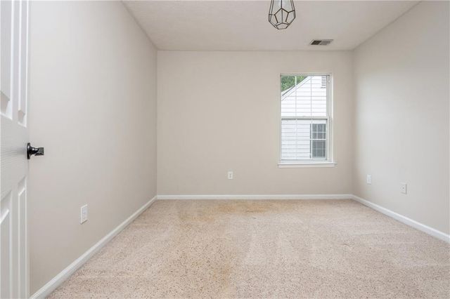 1005 Crabapple Lake Circle, Roswell, GA 30076