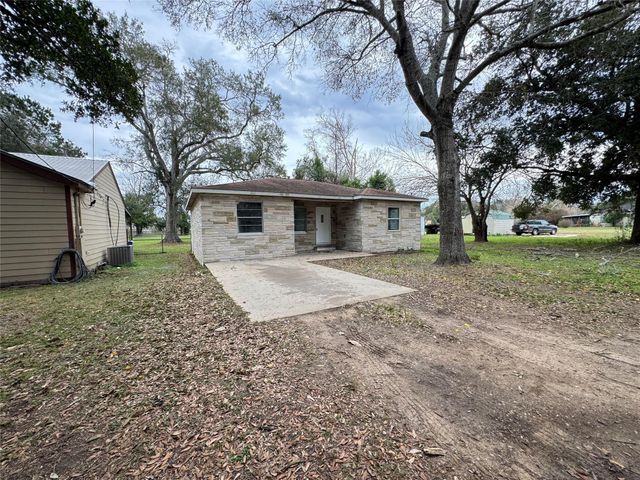 1824 Reese Street, Liberty, TX 77575