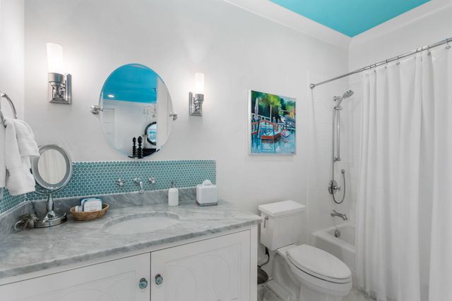 352 Bridgetown Pass, Mount Pleasant, SC 29464