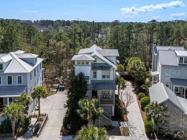 352 Bridgetown Pass, Mount Pleasant, SC 29464