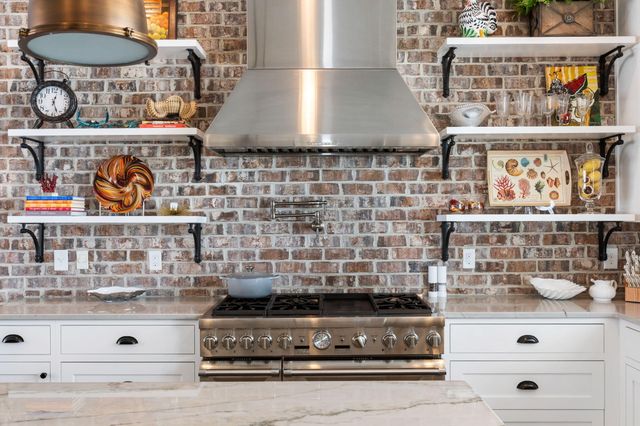 352 Bridgetown Pass, Mount Pleasant, SC 29464