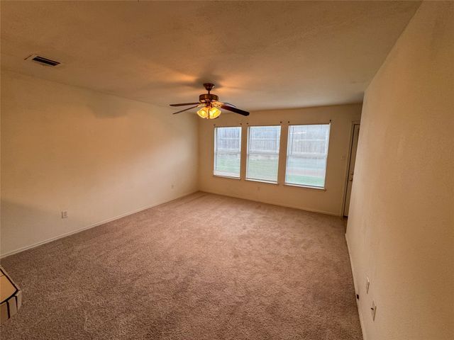 1920 Southridge Lane, Sherman, TX 75092