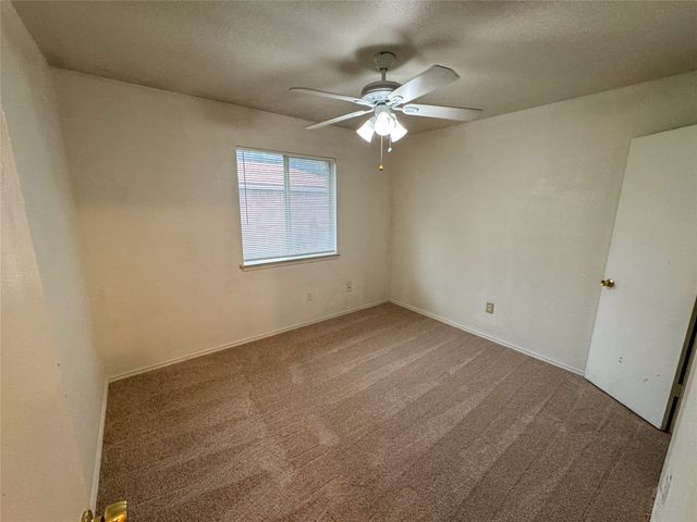 1920 Southridge Lane, Sherman, TX 75092