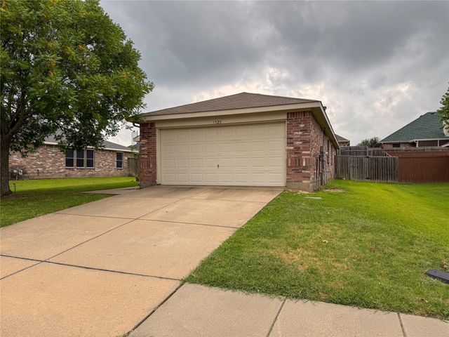 1920 Southridge Lane, Sherman, TX 75092