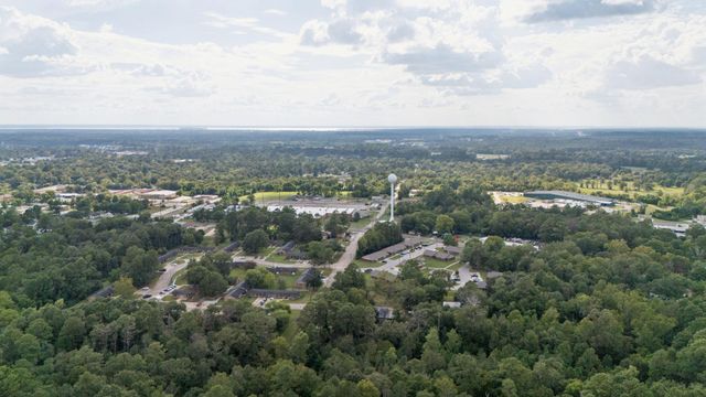 00 E West Street, Livingston, TX 77351