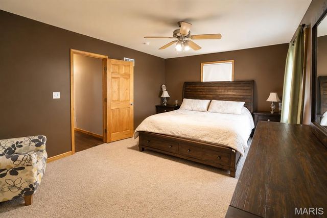4714 Huntington Drive, Farmington, MO 63640