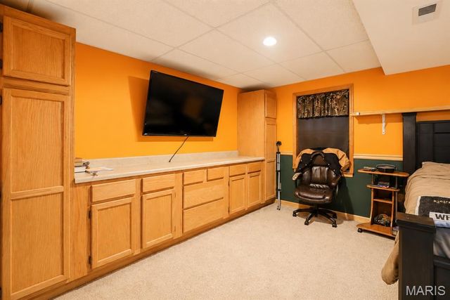 4714 Huntington Drive, Farmington, MO 63640