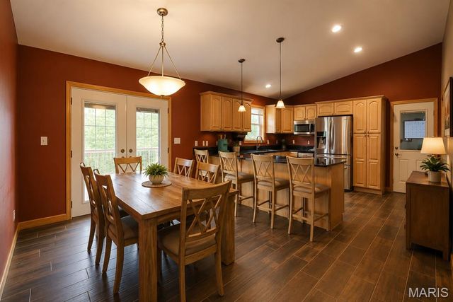 4714 Huntington Drive, Farmington, MO 63640