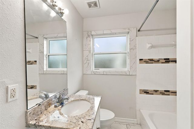 5635 Belarbor Street, Houston, TX 77033