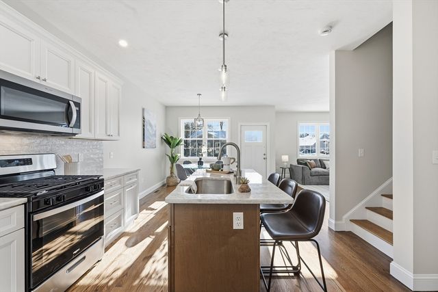 20 Willow St, Clinton, MA 01510