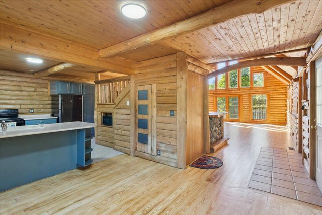 751 Hunters Ridge, Marion Twp, MI 49665