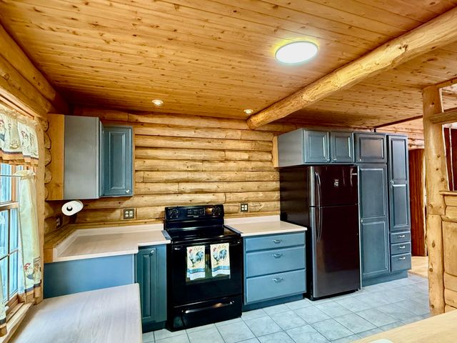 751 Hunters Ridge, Marion Twp, MI 49665