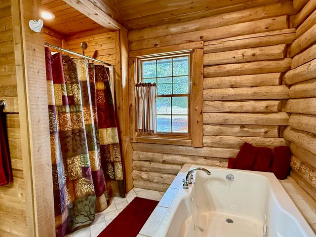 751 Hunters Ridge, Marion Twp, MI 49665