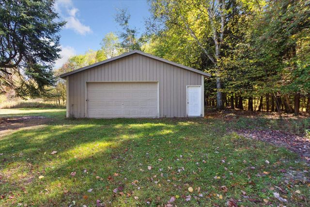 751 Hunters Ridge, Marion Twp, MI 49665