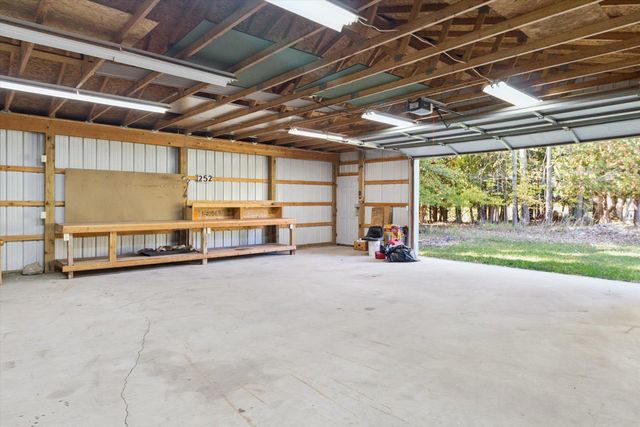 751 Hunters Ridge, Marion Twp, MI 49665
