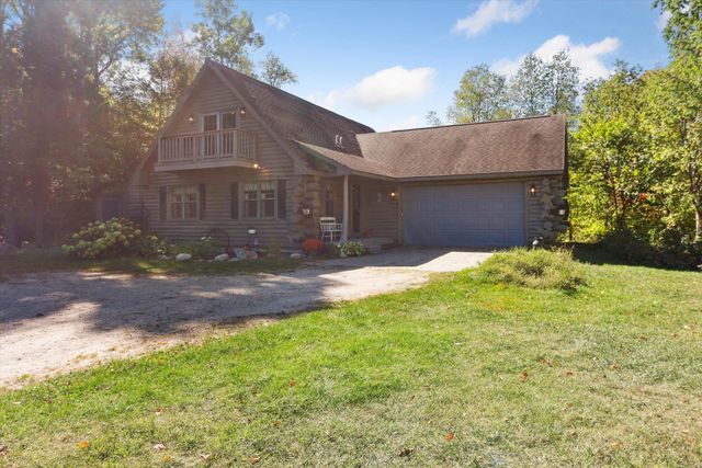 751 Hunters Ridge, Marion Twp, MI 49665