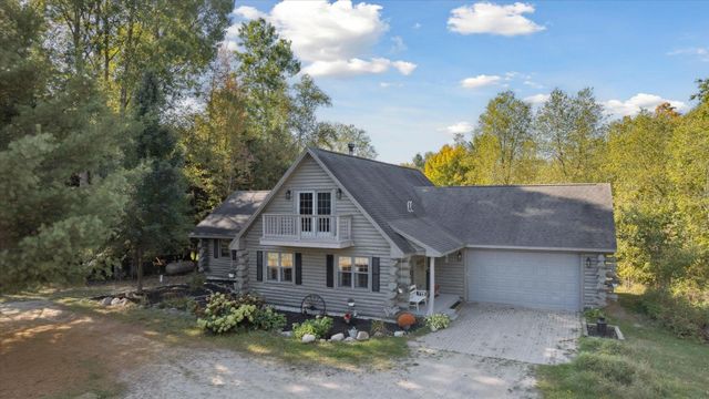 751 Hunters Ridge, Marion Twp, MI 49665