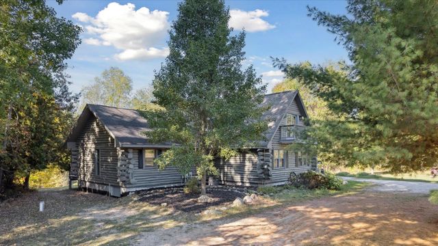 751 Hunters Ridge, Marion Twp, MI 49665