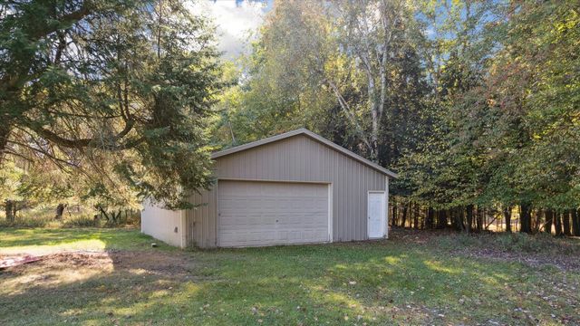 751 Hunters Ridge, Marion Twp, MI 49665