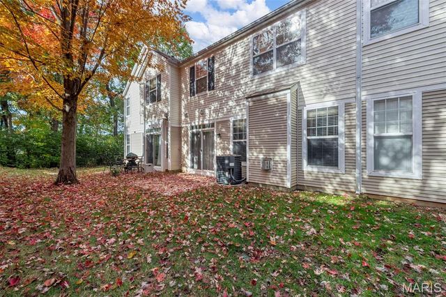 708 Kingston Terrace Court, St Charles, MO 63301