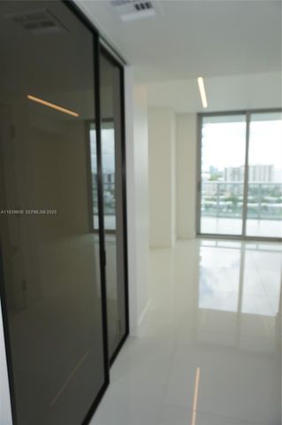 300 Sunny Isles Boulevard 41808, Sunny Isles Beach, FL 33160