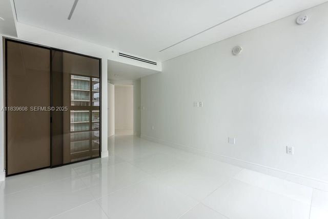 300 Sunny Isles Boulevard 41808, Sunny Isles Beach, FL 33160