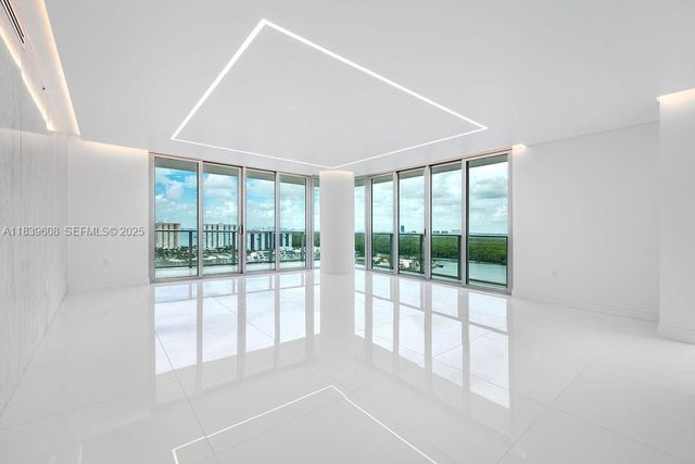 300 Sunny Isles Boulevard 41808, Sunny Isles Beach, FL 33160