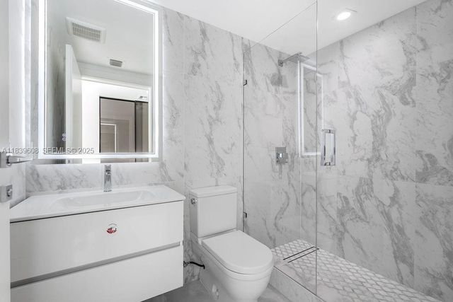 300 Sunny Isles Boulevard 41808, Sunny Isles Beach, FL 33160