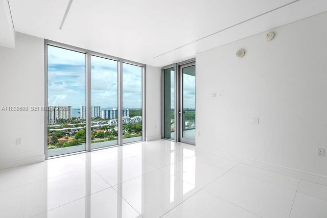 300 Sunny Isles Boulevard 41808, Sunny Isles Beach, FL 33160