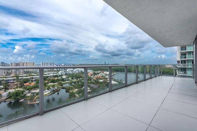 300 Sunny Isles Boulevard 41808, Sunny Isles Beach, FL 33160