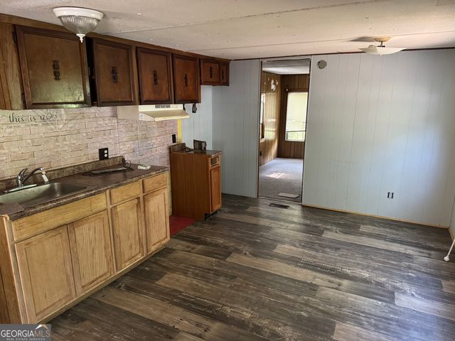 211 Largo Drive, Macon, GA 31217