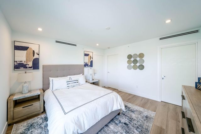 1930 Bay Drive, Miami Beach, FL 33141