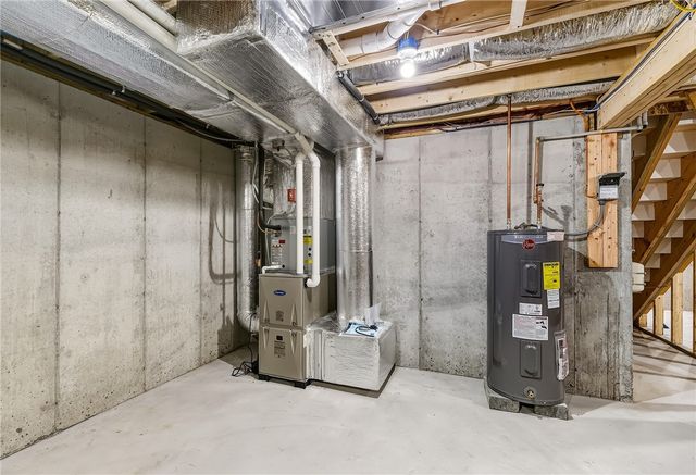 14 Ravenswood Avenue, Providence, RI 02908