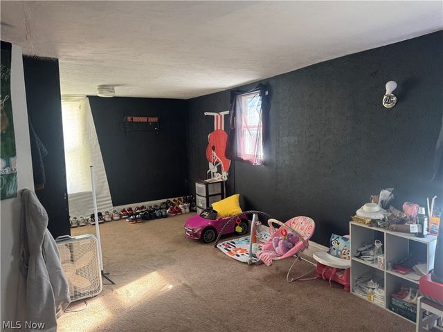 7916 Maryland Avenue, Cleveland, OH 44105