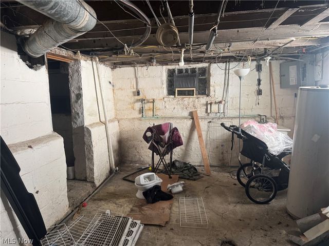 7916 Maryland Avenue, Cleveland, OH 44105