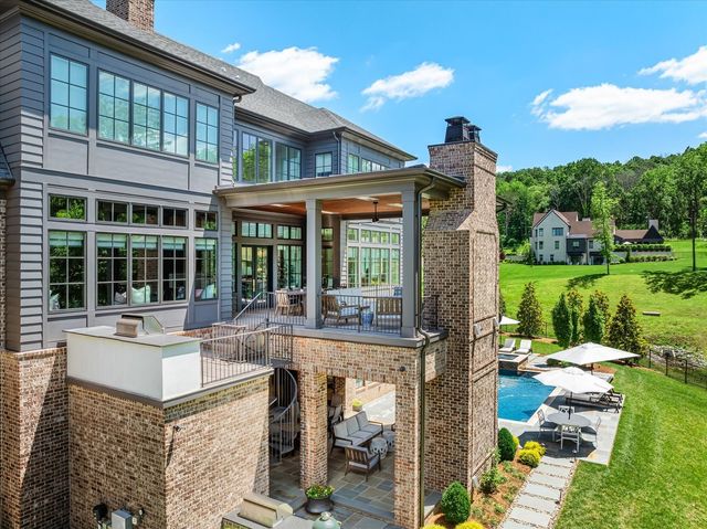 9289 Fordham Dr, Brentwood, TN 37027