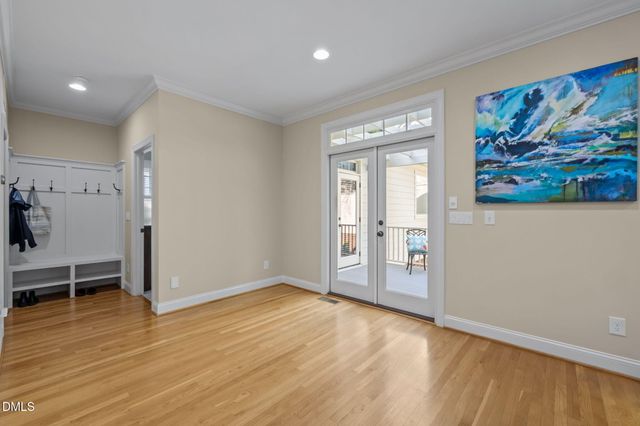 302 Jewell Drive, Chapel Hill, NC 27516