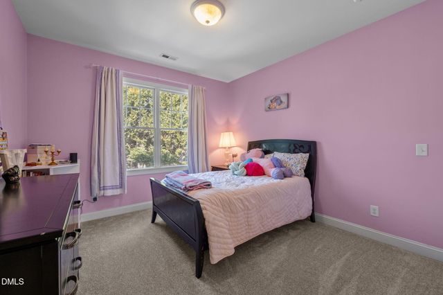 302 Jewell Drive, Chapel Hill, NC 27516