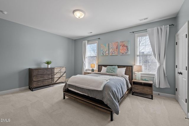 302 Jewell Drive, Chapel Hill, NC 27516