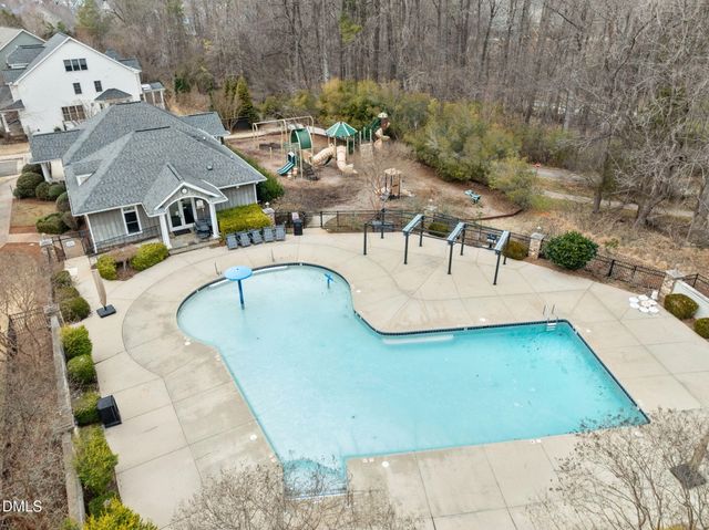 302 Jewell Drive, Chapel Hill, NC 27516