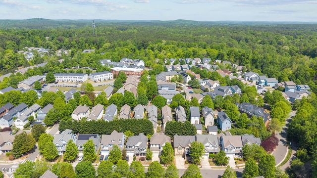 302 Jewell Drive, Chapel Hill, NC 27516