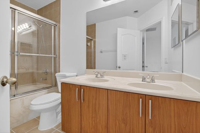 3189 SW 128th Way 133, Hollywood, FL 33027